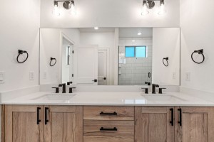 28-web-or-mls-1806-N-Black-Elm-Ln-28