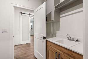 31-web-or-mls-1806-N-Black-Elm-Ln-31