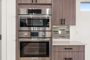 22-web-or-mls-9824-W-Virginia-City-Ln-22