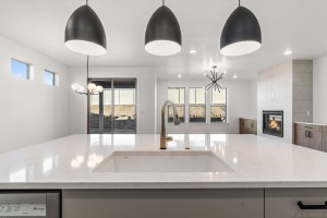 24-web-or-mls-9824-W-Virginia-City-Ln-24