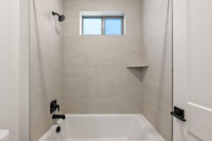 10-web-or-mls-1806-N-Black-Elm-Ln-10