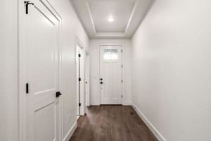 4-web-or-mls-1806-N-Black-Elm-Ln-4